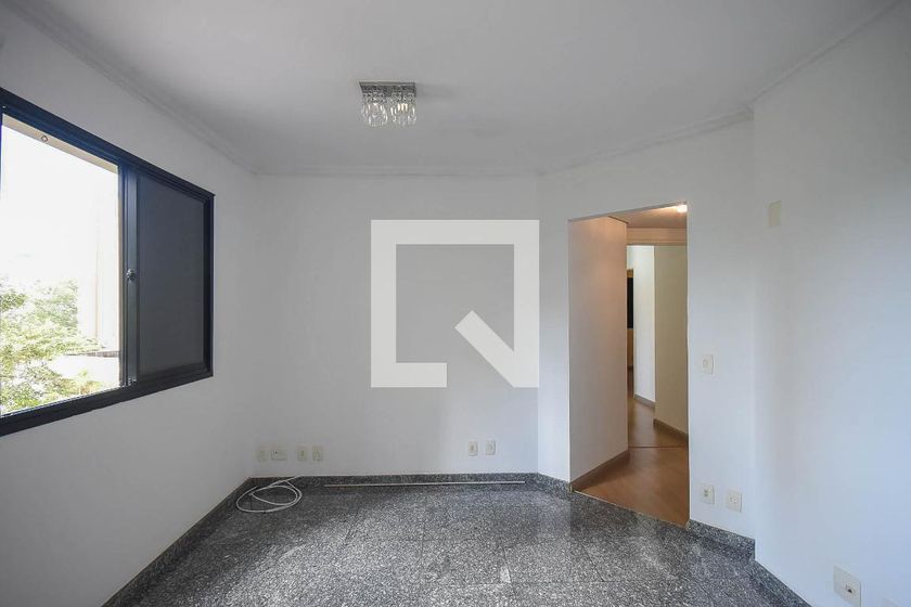 Foto 4 de Apartamento com 3 Quartos para alugar, 120m² em Panamby, São Paulo