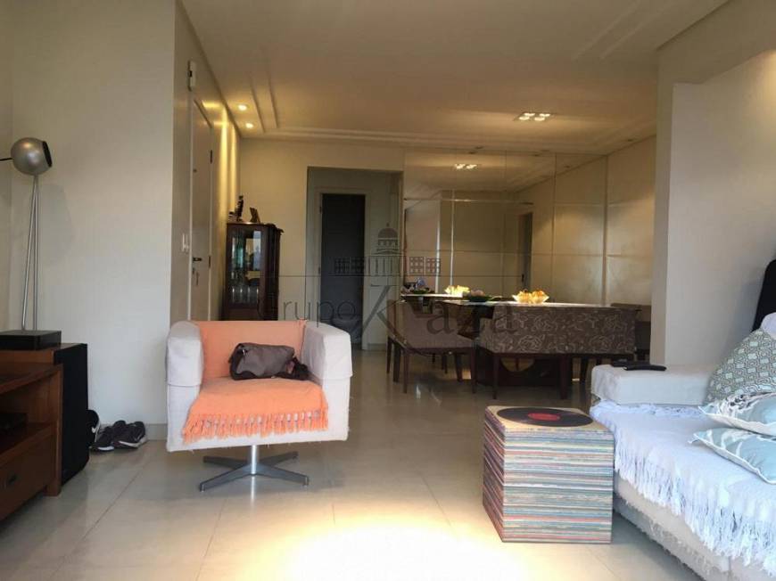 Foto 5 de Apartamento com 3 Quartos à venda, 144m² em Parque Residencial Aquarius, São José dos Campos