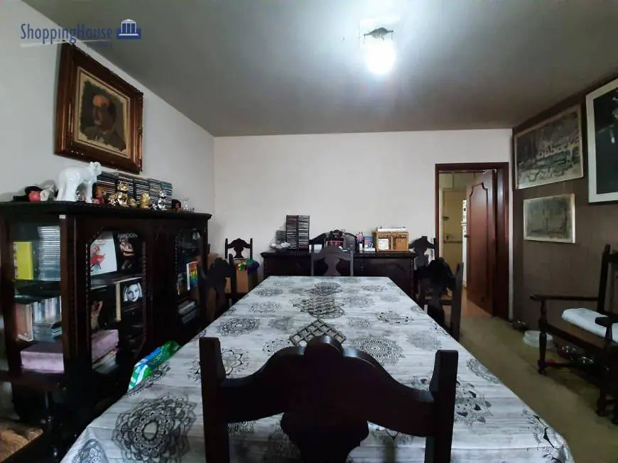 Foto 2 de Apartamento com 3 Quartos à venda, 160m² em Sumaré, São Paulo