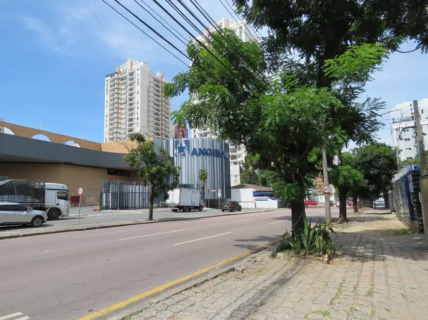 Foto 1 de Apartamento com 3 Quartos para alugar, 61m² em Vila Izabel, Curitiba