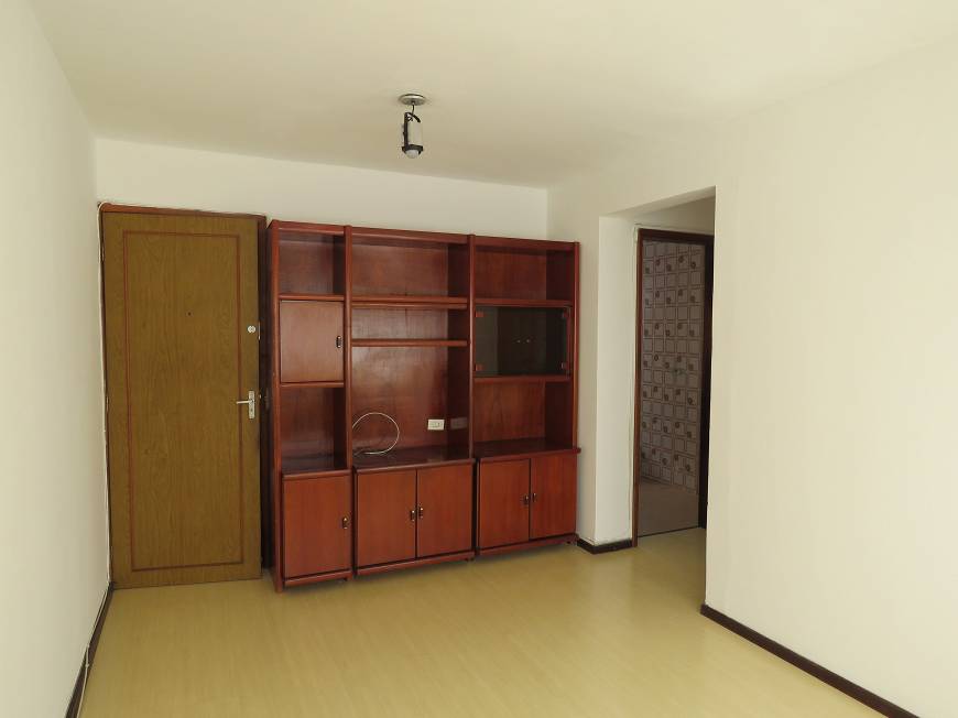 Foto 4 de Apartamento com 3 Quartos para alugar, 61m² em Vila Izabel, Curitiba