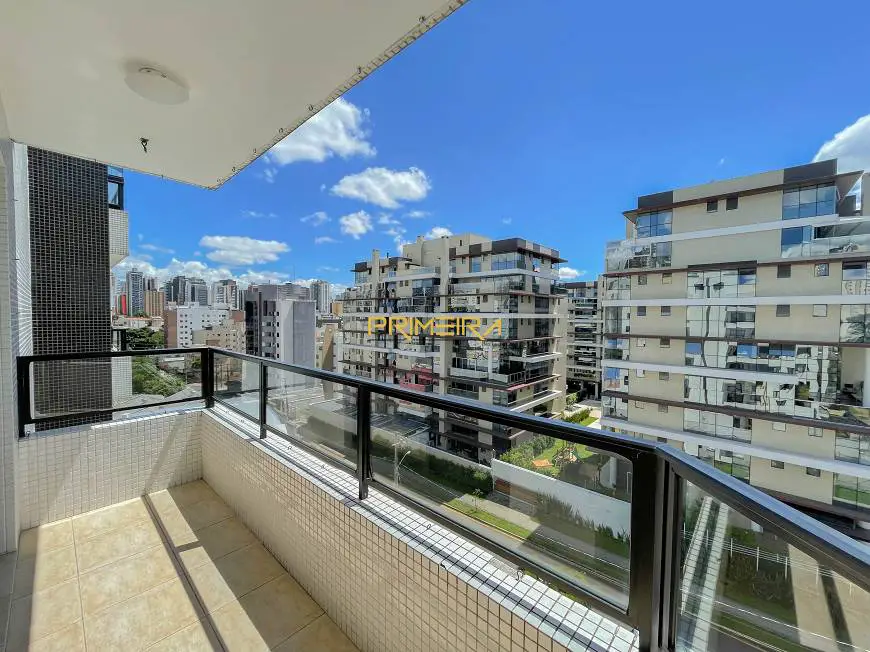 Foto 1 de Apartamento com 4 Quartos à venda, 131m² em Água Verde, Curitiba
