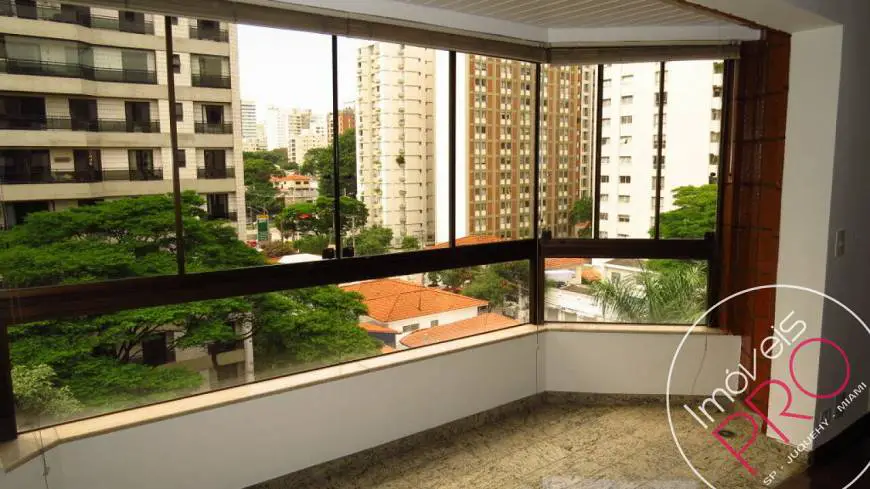 Foto 3 de Apartamento com 4 Quartos para alugar, 163m² em Brooklin, São Paulo