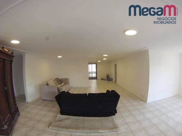 Foto 1 de Apartamento com 4 Quartos para alugar, 250m² em Centro, Florianópolis