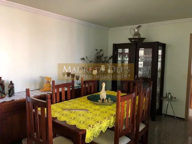 Foto 3 de Apartamento com 4 Quartos à venda, 150m² em Guararapes, Fortaleza
