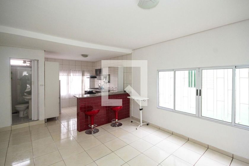 Foto 1 de Casa com 1 Quarto para alugar, 50m² em Vila Alpina, São Paulo