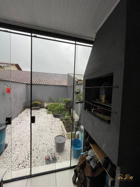 Foto 1 de Casa com 2 Quartos para alugar, 65m² em Vila Nova, Joinville