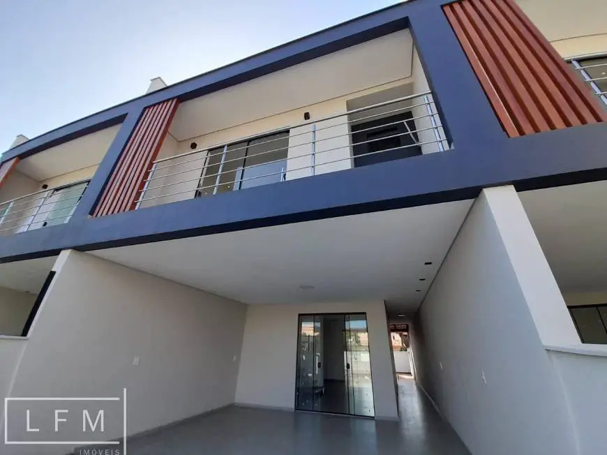 Foto 1 de Casa com 3 Quartos para alugar, 143m² em Centro, Balneário Piçarras