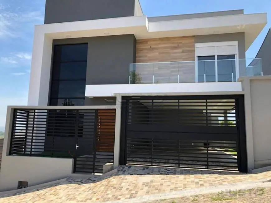 Foto 1 de Casa com 3 Quartos à venda, 160m² em Pinheiro, São Leopoldo