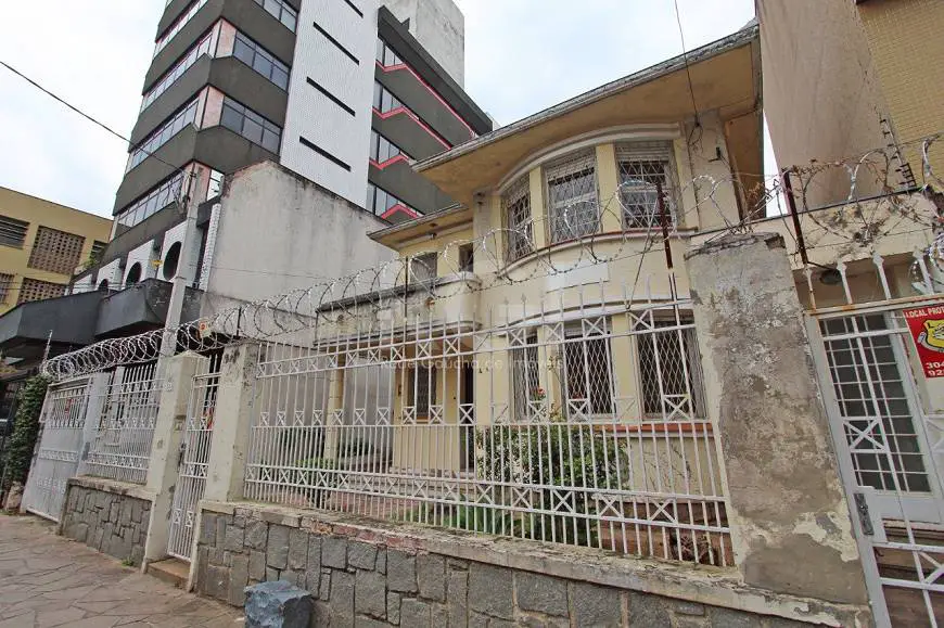 Foto 1 de Casa com 4 Quartos à venda, 531m² em Bom Fim, Porto Alegre