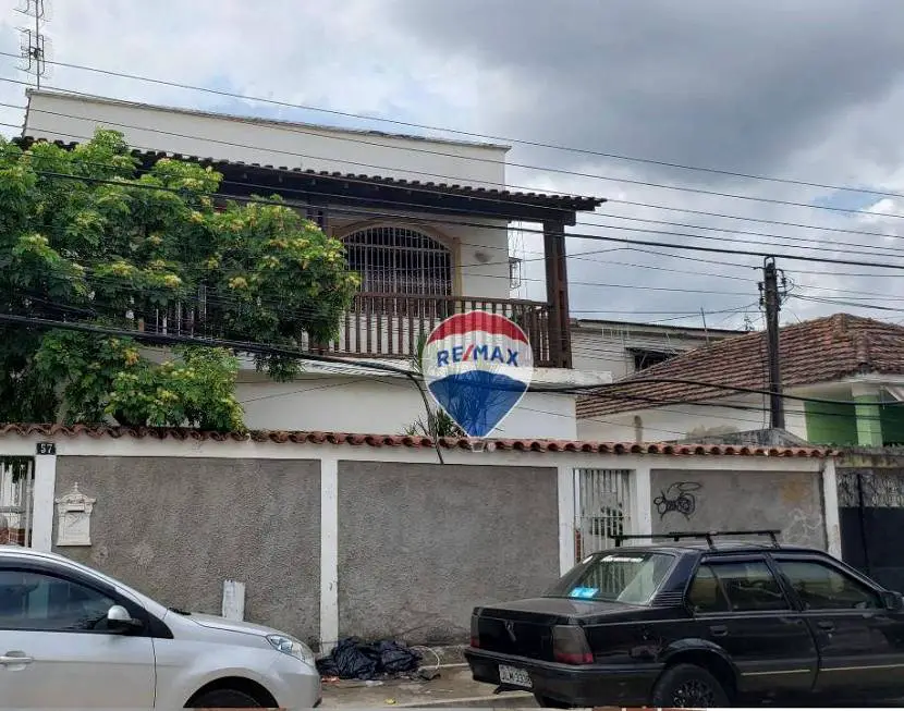 Foto 1 de Casa com 4 Quartos à venda, 226m² em Campo Grande, Rio de Janeiro