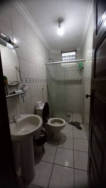 Foto 3 de Casa com 5 Quartos para alugar, 400m² em Cohab Anil III, São Luís
