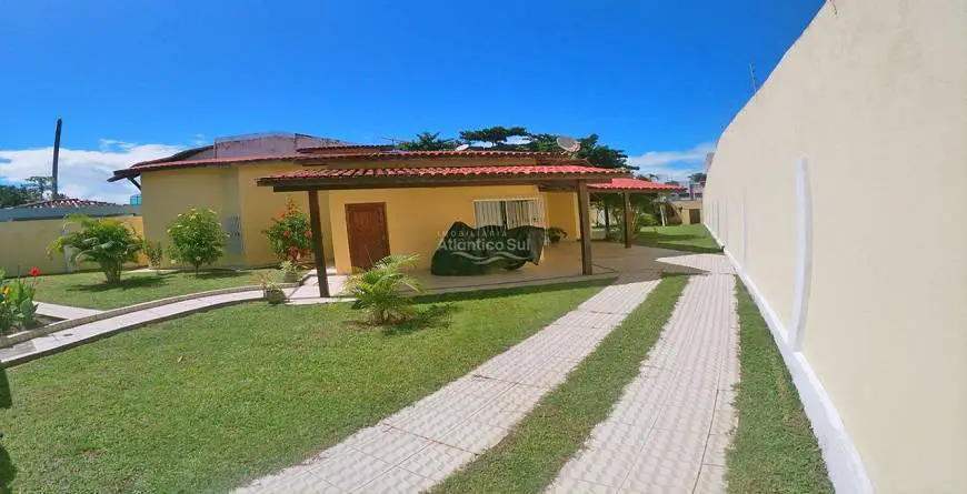 Foto 1 de Casa com 5 Quartos à venda, 200m² em Jardim Atlântico, Ilhéus