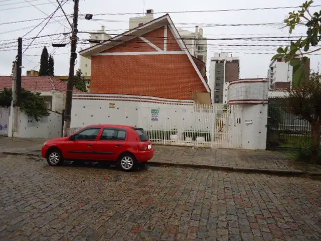 Foto 1 de Sobrado com 3 Quartos para alugar, 181m² em Cristo Rei, Curitiba