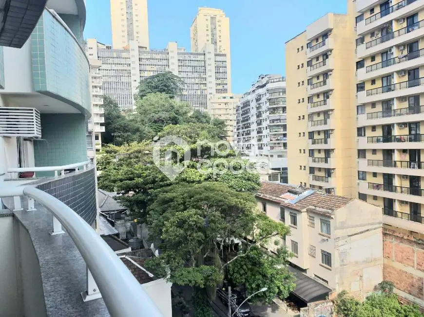 Foto 1 de Apartamento com 1 Quarto à venda, 40m² em Botafogo, Rio de Janeiro