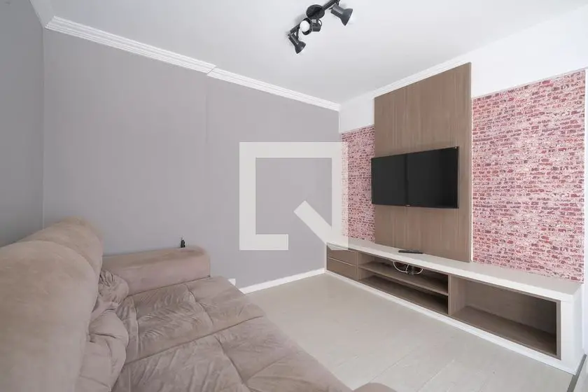 Foto 3 de Apartamento com 1 Quarto para alugar, 42m² em Centro, Curitiba