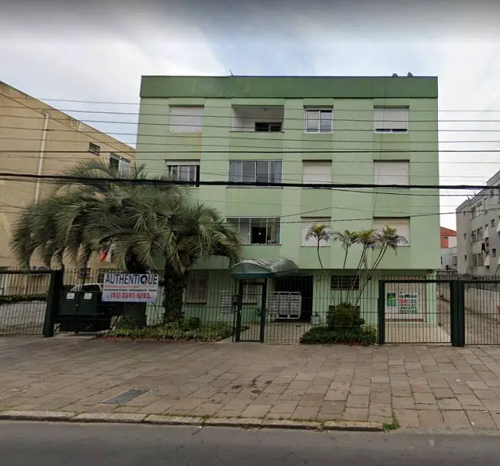 Foto 1 de Apartamento com 1 Quarto à venda, 49m² em Passo da Areia, Porto Alegre