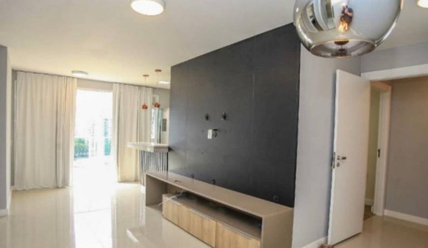Foto 3 de Apartamento com 2 Quartos à venda, 80m² em Barra da Tijuca, Rio de Janeiro