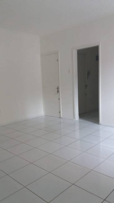 Foto 1 de Apartamento com 2 Quartos para alugar, 90m² em Centro, Florianópolis