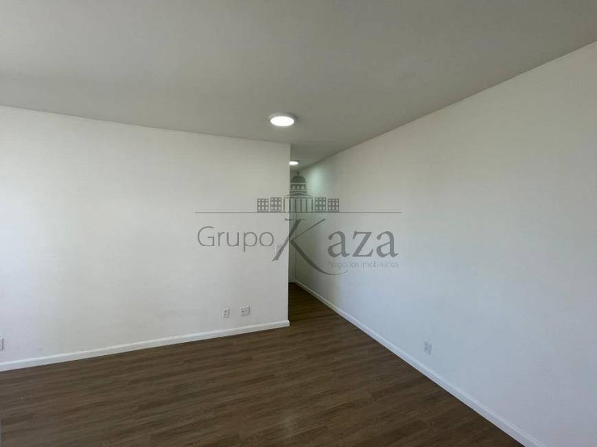 Foto 3 de Apartamento com 2 Quartos à venda, 58m² em Parque Residencial Aquarius, São José dos Campos