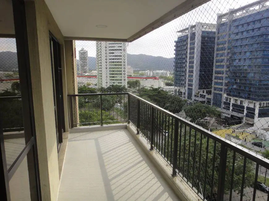 Foto 1 de Apartamento com 2 Quartos para alugar, 94m² em Recreio Dos Bandeirantes, Rio de Janeiro