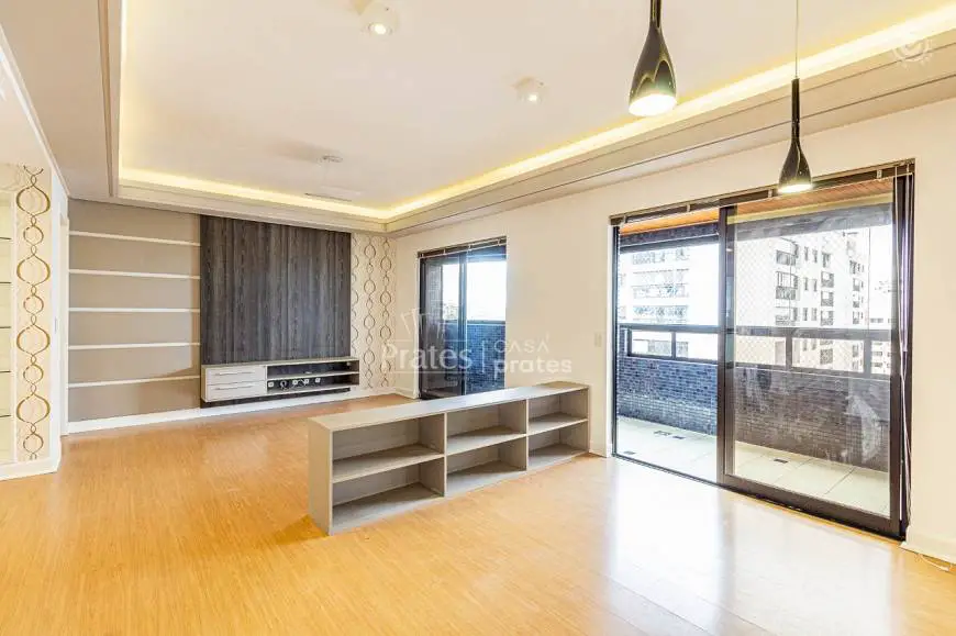 Foto 1 de Apartamento com 3 Quartos para alugar, 119m² em Cabral, Curitiba