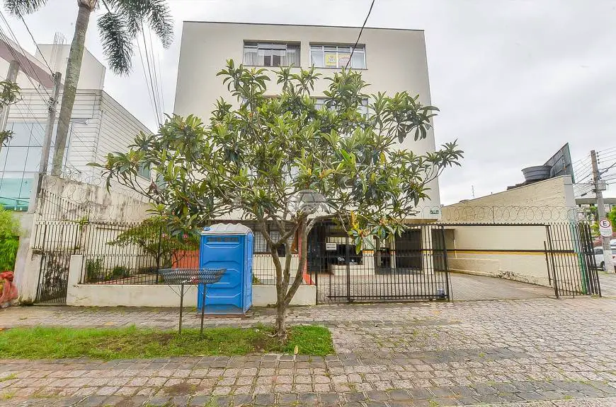 Foto 1 de Apartamento com 3 Quartos à venda, 76m² em Centro, Curitiba