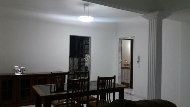 Foto 2 de Apartamento com 3 Quartos à venda, 180m² em Centro, Divinópolis