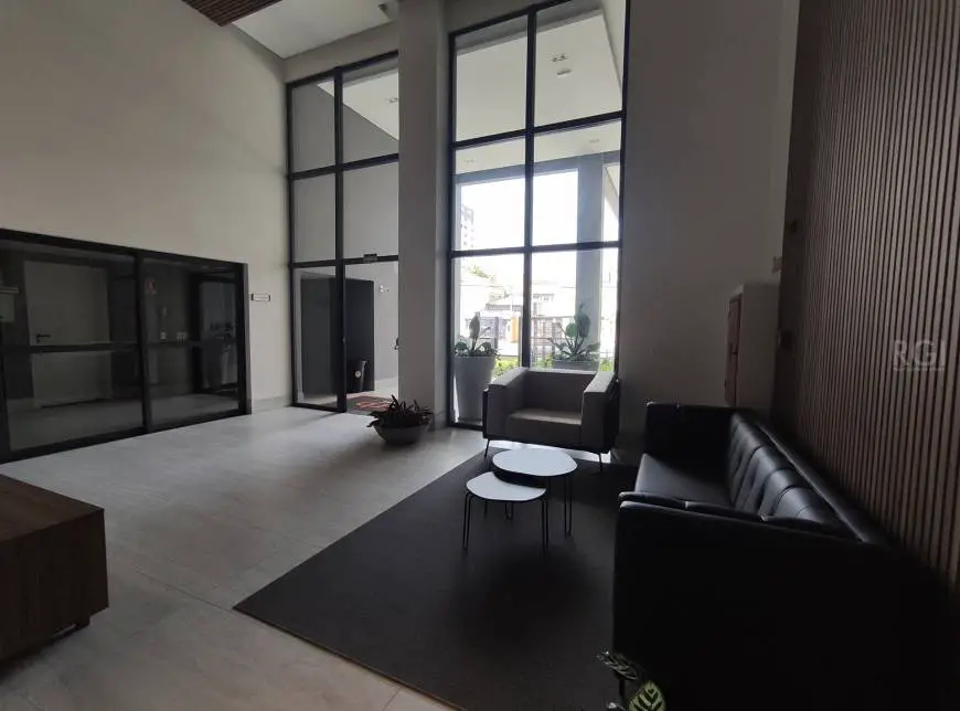 Foto 2 de Apartamento com 3 Quartos à venda, 81m² em Farroupilha, Porto Alegre