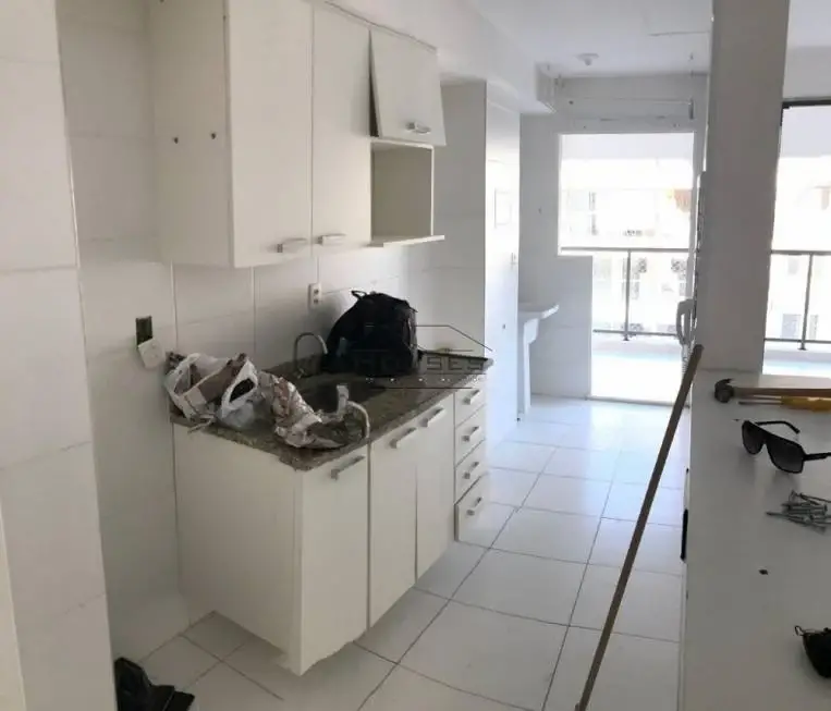 Foto 3 de Apartamento com 3 Quartos para alugar, 85m² em Recreio Dos Bandeirantes, Rio de Janeiro