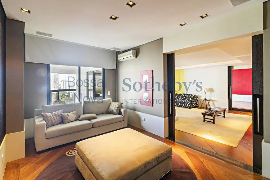 Foto 5 de Apartamento com 3 Quartos para venda ou aluguel, 370m² em Santo Amaro, São Paulo