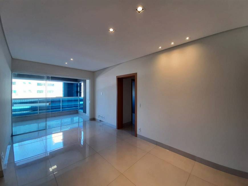 Foto 4 de Apartamento com 3 Quartos para alugar, 109m² em Tabajaras, Uberlândia