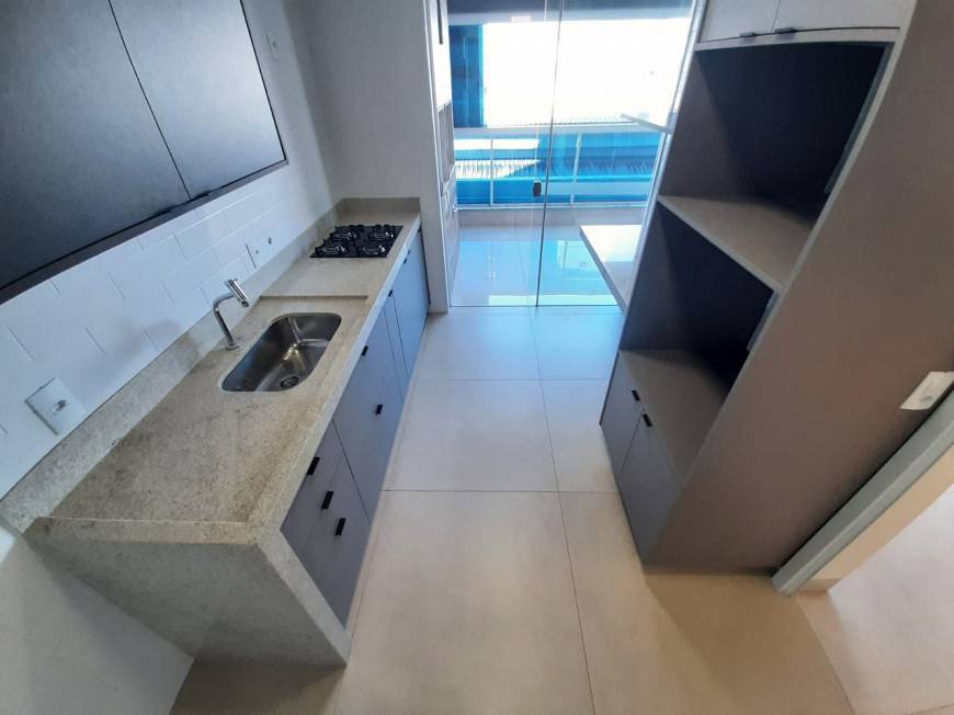 Foto 5 de Apartamento com 3 Quartos para alugar, 109m² em Tabajaras, Uberlândia