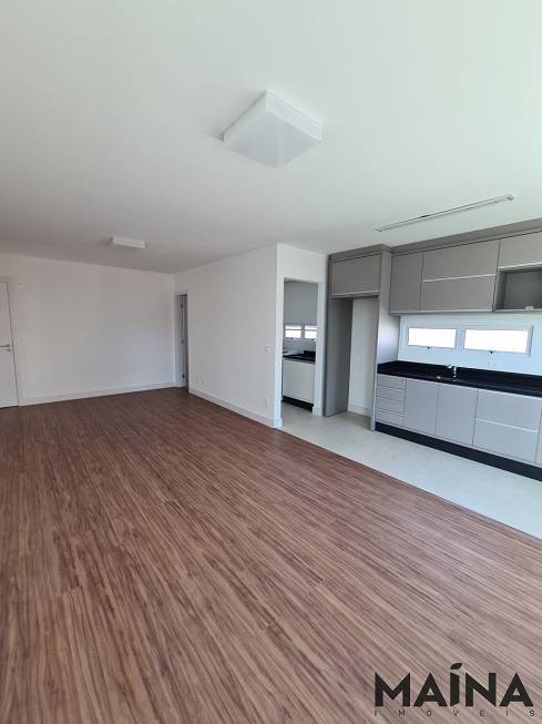 Foto 4 de Apartamento com 3 Quartos para alugar, 170m² em Vila Nova, Blumenau