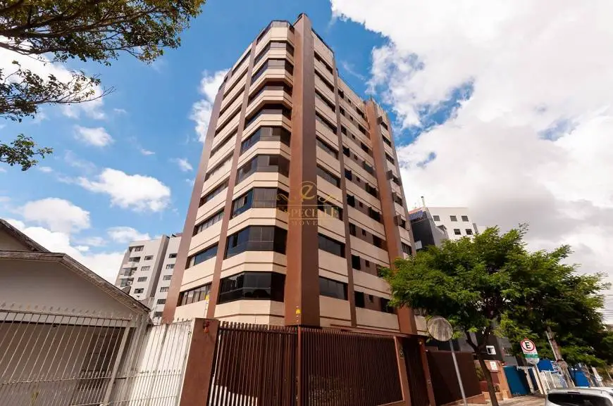 Foto 1 de Apartamento com 4 Quartos para alugar, 258m² em Bigorrilho, Curitiba