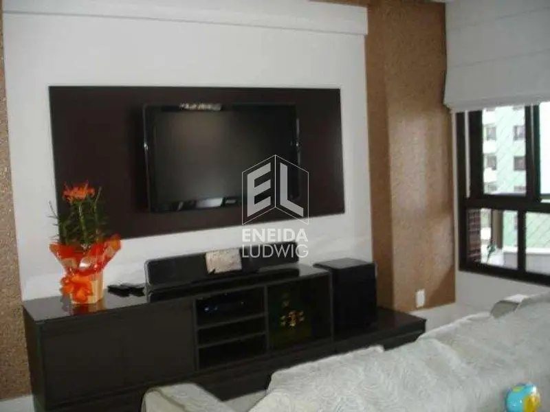 Foto 5 de Apartamento com 4 Quartos à venda, 130m² em Itaigara, Salvador