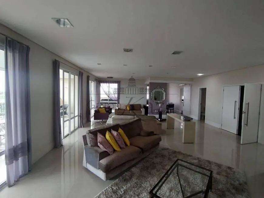 Foto 3 de Apartamento com 4 Quartos para alugar, 351m² em Parque Residencial Aquarius, São José dos Campos