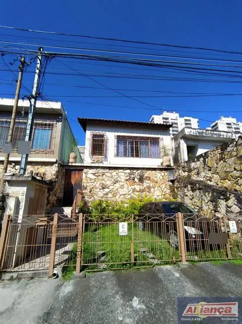 Foto 1 de Casa com 1 Quarto para alugar, 35m² em Jardim Flor da Montanha, Guarulhos