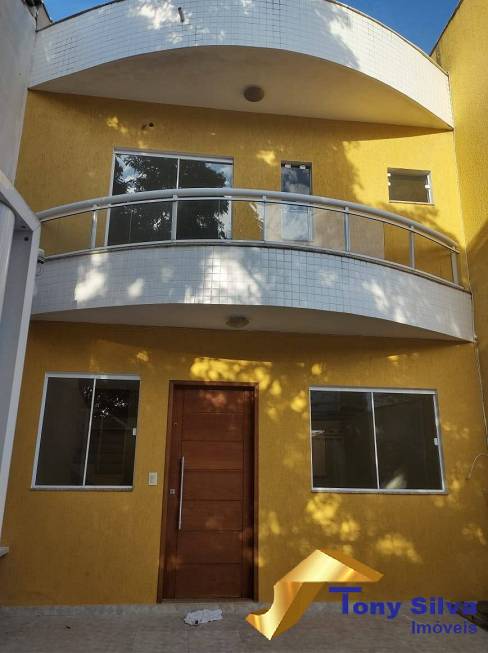 Foto 3 de Casa com 2 Quartos para alugar, 120m² em Parque Burle, Cabo Frio