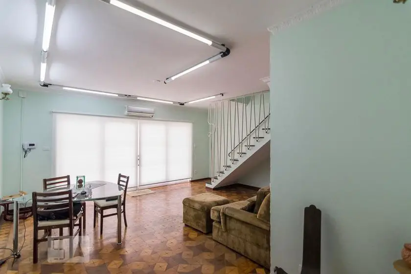 Foto 1 de Casa com 2 Quartos para alugar, 220m² em Vila Assuncao, Santo André