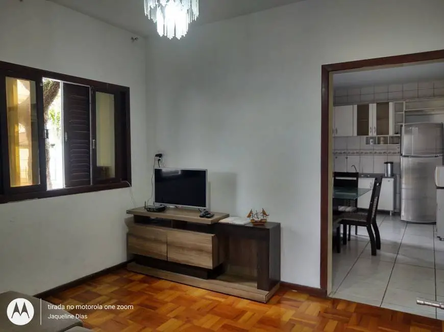 Foto 4 de Casa com 2 Quartos para alugar, 60m² em Vila Nova Alvorada, Imbituba