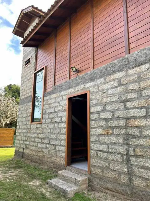 Foto 2 de Casa com 3 Quartos para alugar, 450m² em Ibiraquera, Imbituba