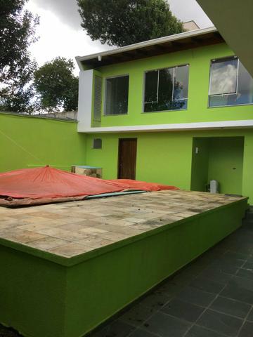 Foto 2 de Casa com 3 Quartos à venda, 388m² em Jardim das Américas, Curitiba