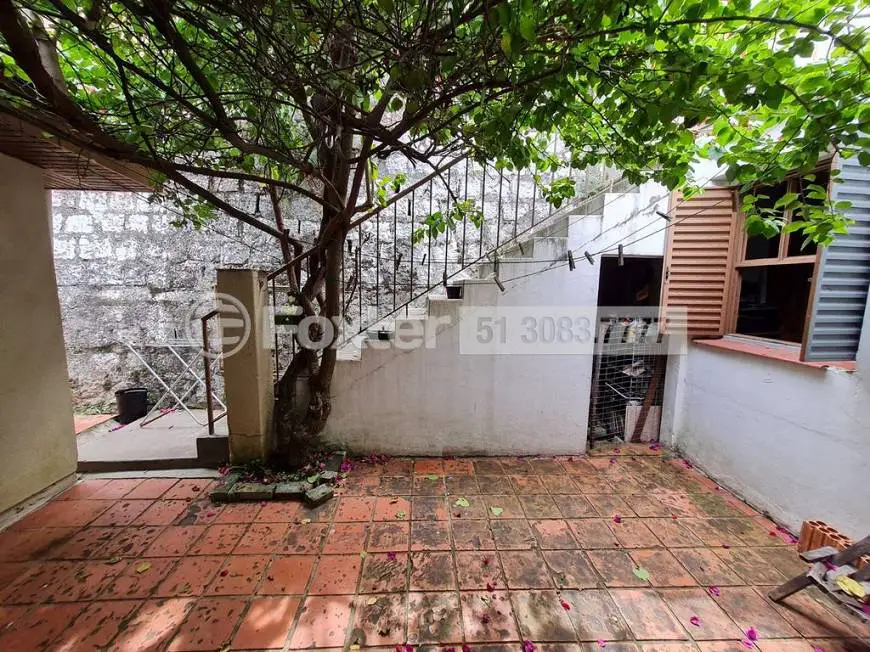 Foto 3 de Casa com 3 Quartos à venda, 200m² em Jardim Lindóia, Porto Alegre