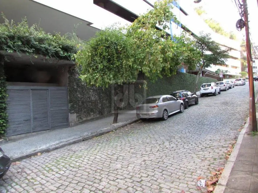 Foto 1 de Casa com 3 Quartos à venda, 230m² em Laranjeiras, Rio de Janeiro