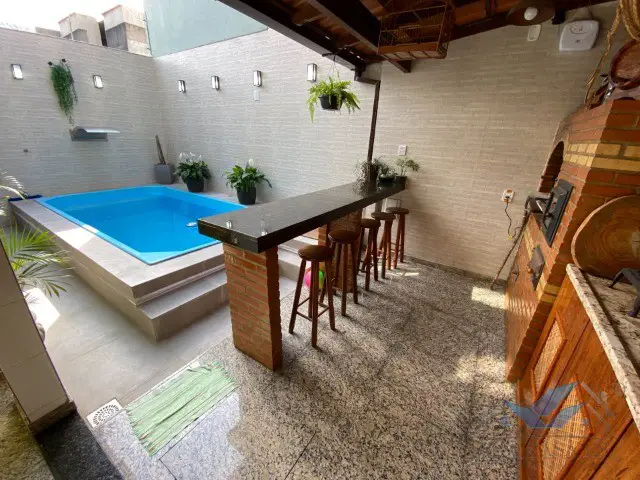 Foto 2 de Casa com 3 Quartos à venda, 265m² em Morada de Laranjeiras, Serra