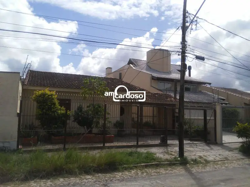 Foto 2 de Casa com 3 Quartos à venda, 228m² em São Sebastião, Porto Alegre