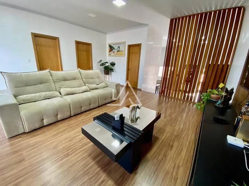 Foto 4 de Casa com 3 Quartos à venda, 500m² em Vila Luiza, Passo Fundo