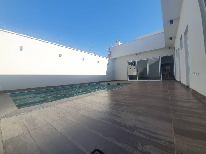 Foto 3 de Casa com 4 Quartos à venda, 288m² em Setor Morada do Sol, Rio Verde