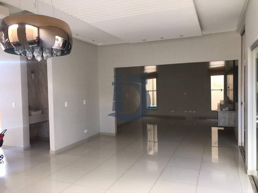 Foto 3 de Casa com 5 Quartos à venda, 326m² em Anápolis City, Anápolis